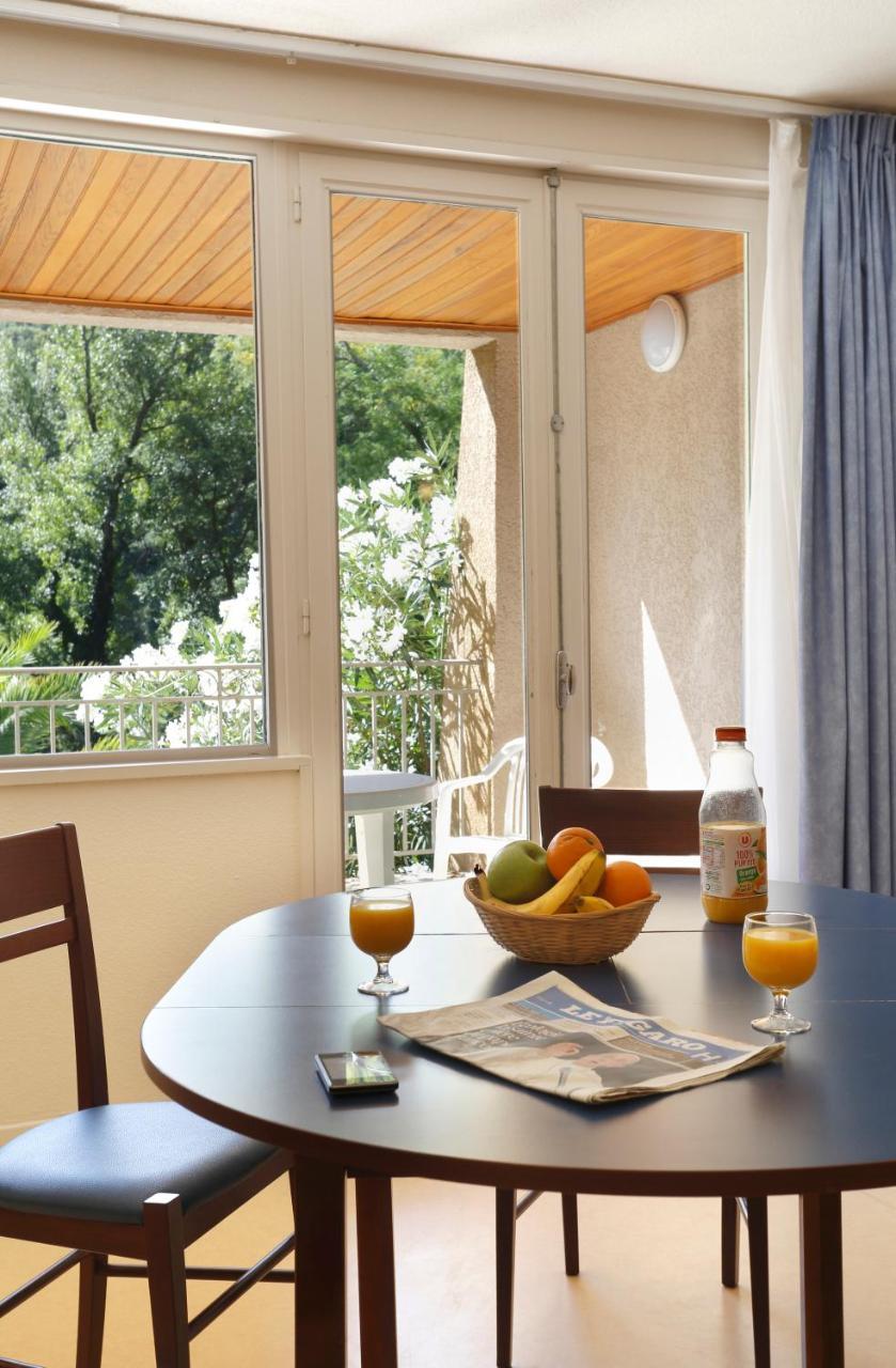 Vacanceole - Le Domaine De Chames - Pont D'Arc Валлон-Пон-д'Арк Экстерьер фото
